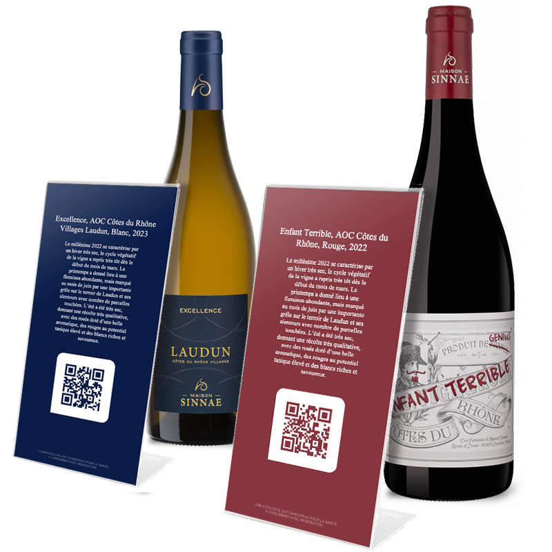 vin.co tasting display with QR Code and smartphone